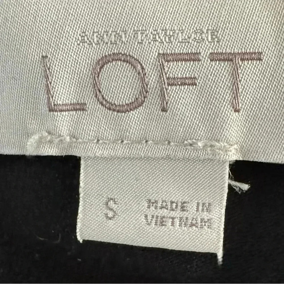 Ann Taylor LOFT Black Tassel Tie Back Short Sleeve Top Knit Blouse Women’s Small - Picture 7 of 9